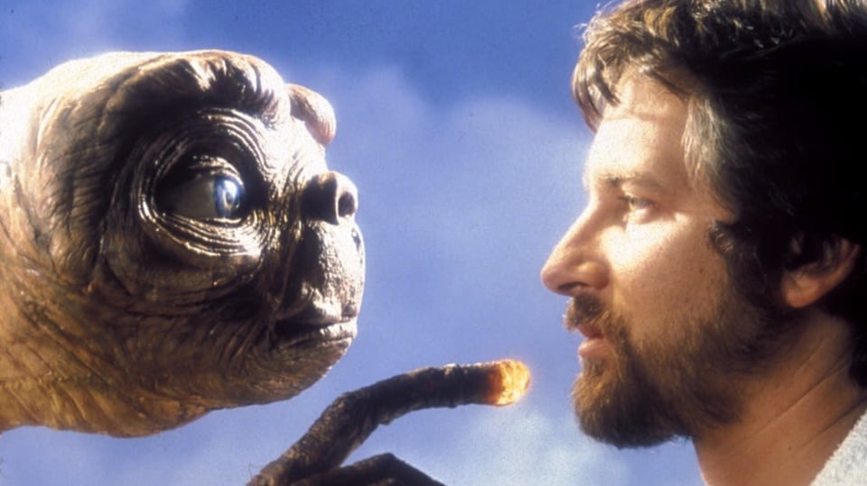 Takhle si lidé v 80. letech představovali kontakt s mimozemšťany: E.T. - Mimozemšťan a Steven Spielberg